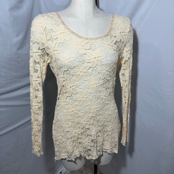 Young Essence Ivory Buttercream Lace Tunic Floral Sheer Long Sleeve Large Top - Picture 1 of 7